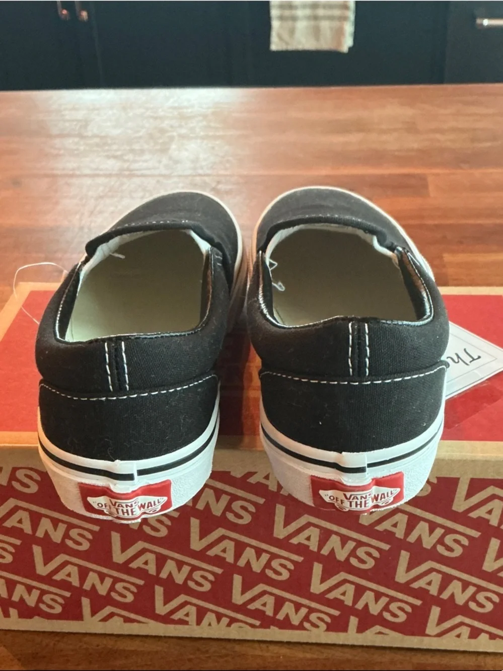 Vans NWT original kids 12 slip on sneakers - Picture 3 of 6